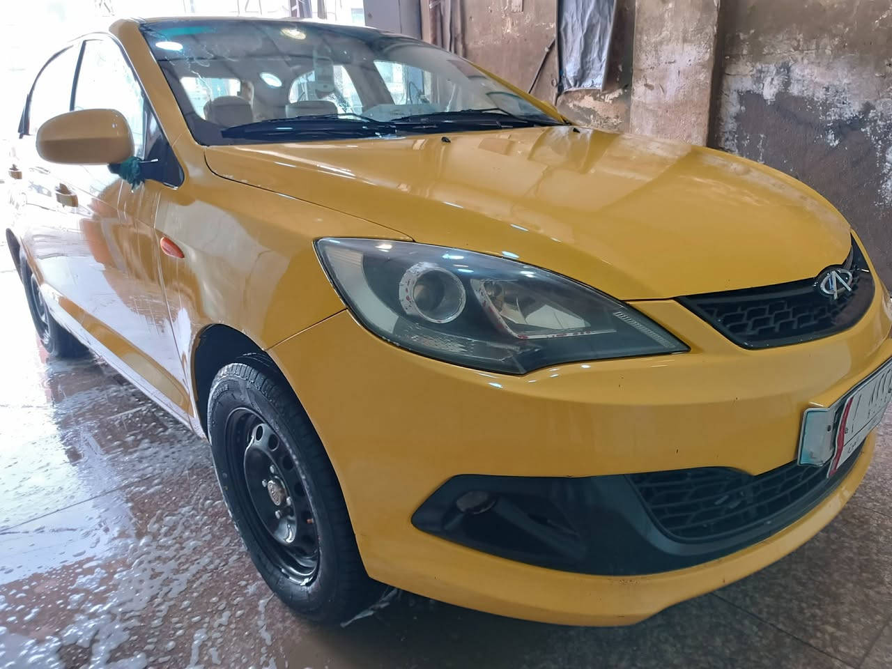 السلام عليكم
للبيع شيري فلاوين 2 موديل 2014 السعر 36 وبيها مجال 

سياره مابيها حادث عدا تعمير خياسات سيارة مثل ماموضح بالسونار ..... مصفره الهيئة والغرامات سنويه لشهر السادس 2026 تسقط . تحويل بنفس الاسبوع تبريد شغال كهربائيات شغاله رقم بابل 

العنوان بابل ابي غرق 

 للاستفسار  ***********
