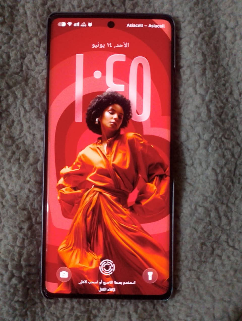 للبيع جهاز تكنو Camon 40pro  استعمال شهور  بوضع الشركه ...كامل الملحقات للبيع لغرض الحوجة  تواصل ....فيس 🔥 تكنو كامون 40 برو 📱 — جهاز مكسر السوق
📍 5 أسباب تخليك تشتريهو:
1️⃣ بكاميرا SONY فيها تثبيت بصري OIS — صورك تبقى ثابتة زي الحجر 📸
2️⃣ صوت ستيريو نضيف مع Dolby Atmos 🎶
3️⃣ مقاوم للمويه والتراب IP68/69 💦 الكسر 🔨
4️⃣ شاشة AMOLED منحنية وألوانها تخليك تقول واااو 🌈
5️⃣ ضمان وكيل قلوبال 🔰

⚡ المواصفات السريعة:

شاشة 6.78" | AMOLED | 120Hz

ذاكرة 256GB + رام 8GB + 8GB

معالج Helio G1000 Ultimate 🚀

كاميرا 50MP SONY + OIS

بطارية 5200mAh + شحن سريع 45W
للبيع جهاز تكنو Camon 40pro  استعمال شهور  بوضع الشركه ...كامل الملحقات للبيع لغرض الحوجة  تواصل ....فيس 🔥 تكنو كامون 40 برو 📱 — جهاز مكسر السوق


**إذا كنت صاحب هذا الإعلان وتريد حذفه لأي سبب، رجاءا أرسل رسالة إلى الدعم الفني**