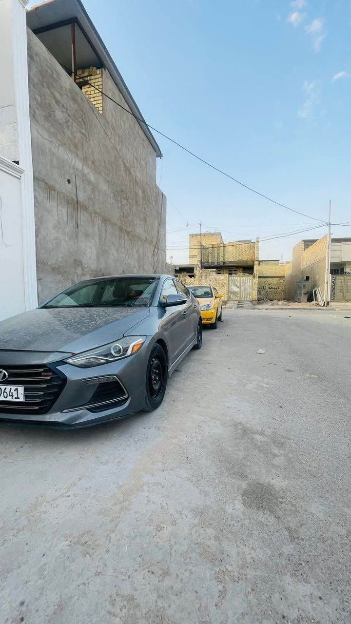 ٩:٢٥

السعر 95

السلام عليكم

Hyundai Elantra 2017 Super

مكينه 1600 سوبر تيربو 

سياره معوقين مختل عقلي ( تحويل وكاله فقط ) مده خمس سنوات خلصانه ما تتحول 
ب وكاله محد يكلك على عينك حاجب
وأي ضمان تريد موجود 

هزه جديده ٢٠٢٦ تنتهي ٢٠٣١

ماشيه: ١٢٥ ميل

المواصفات : 

شفتات استيرن

داخل كله اسود 

-شاشه كبيره

-كامره دواره

- بصمه

-كشنات جلد

- كشنات تدفئه

-كيجات دجتال

-خزن ميموري

- اشاير مري

الاضافات :

- لحيه

-دفيوزر خلفي

-دوس جانبيه

الميكانيك :

كير محرك صدر كهربائيات كفاله

تخم تاير جديد

ادامه كامله

الكشر :

حادثها سطحي

ارباك استيرن طاك فقط

البنيد مصبوغ وربع الجاملغ باقي موضح ب صوره بغداد, العراق


**إذا كنت صاحب هذا الإعلان وتريد حذفه لأي سبب، رجاءا أرسل رسالة إلى الدعم الفني**
