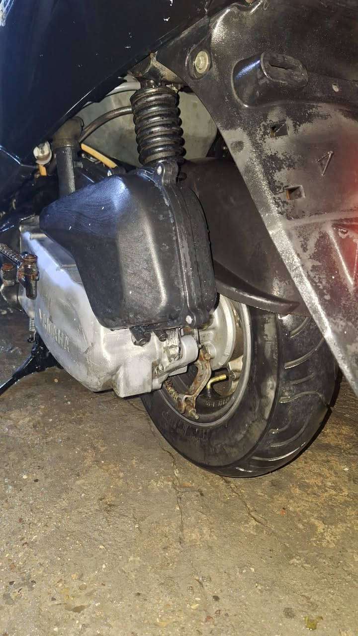 سلام عليكم 
دراجه بريز للبيع 
دراجه مكفوله كفاله عامه من تاير ال تاير 
السعر ٧٠٠ وبيها مجال
مكان بغداد الحبيبية 
رقم ***********
