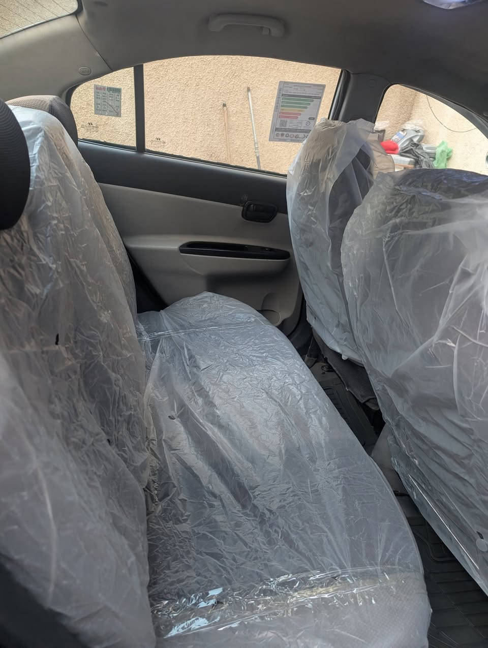 السلام عليكم
اكسنت دبدوب 2008 للبيع 🤍
السياره وارد امريكي بيها جاملغ خلفي وجاملغ امامي عكس سايق  
السياره مصبوغه حزام اثر شخوط
تحكم ستيرن 
شاشه اندرويد اصليه 
تدفئه تبريد جدد مجمده الهوه مالتها
هزه وسنويه جدد 
السياره ادامه كامله عليها بلكات نوزلات مجاول فيول بم
مغلفه فابلون للجماليه قماره بدون صبغ
الداخل مدوشم كامل جديد 
تخم تاير جديد + حداده جديده بس ناقصها بلنص وميزانيه 
السياره مال جني على ايدي مشتغلها ومرتبها 
السعر 72 وبيها مجال
المكان الغزاليه 
الرقم :***********
