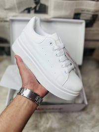 الكسندر. قياسات من40الى 45السعر 20 الف وتوصيل مجاناً للاستفسار والطلب ...