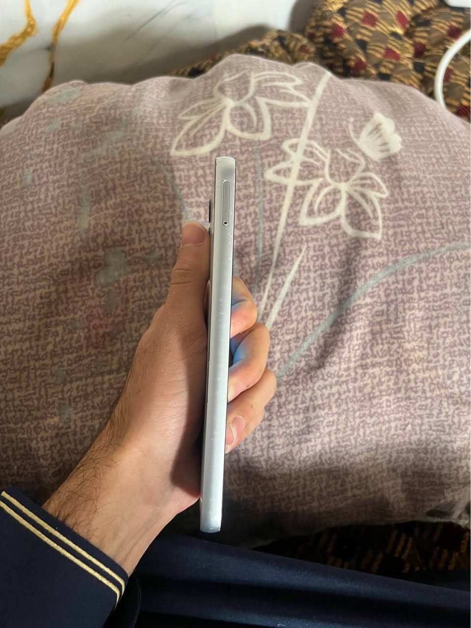 a05s تلفون نضيف وحلو ذاكره 128 
سعره 115 وبي مجال بسيط للشراي كركوك, العراق


**إذا كنت صاحب هذا الإعلان وتريد حذفه لأي سبب، رجاءا أرسل رسالة إلى الدعم الفني**