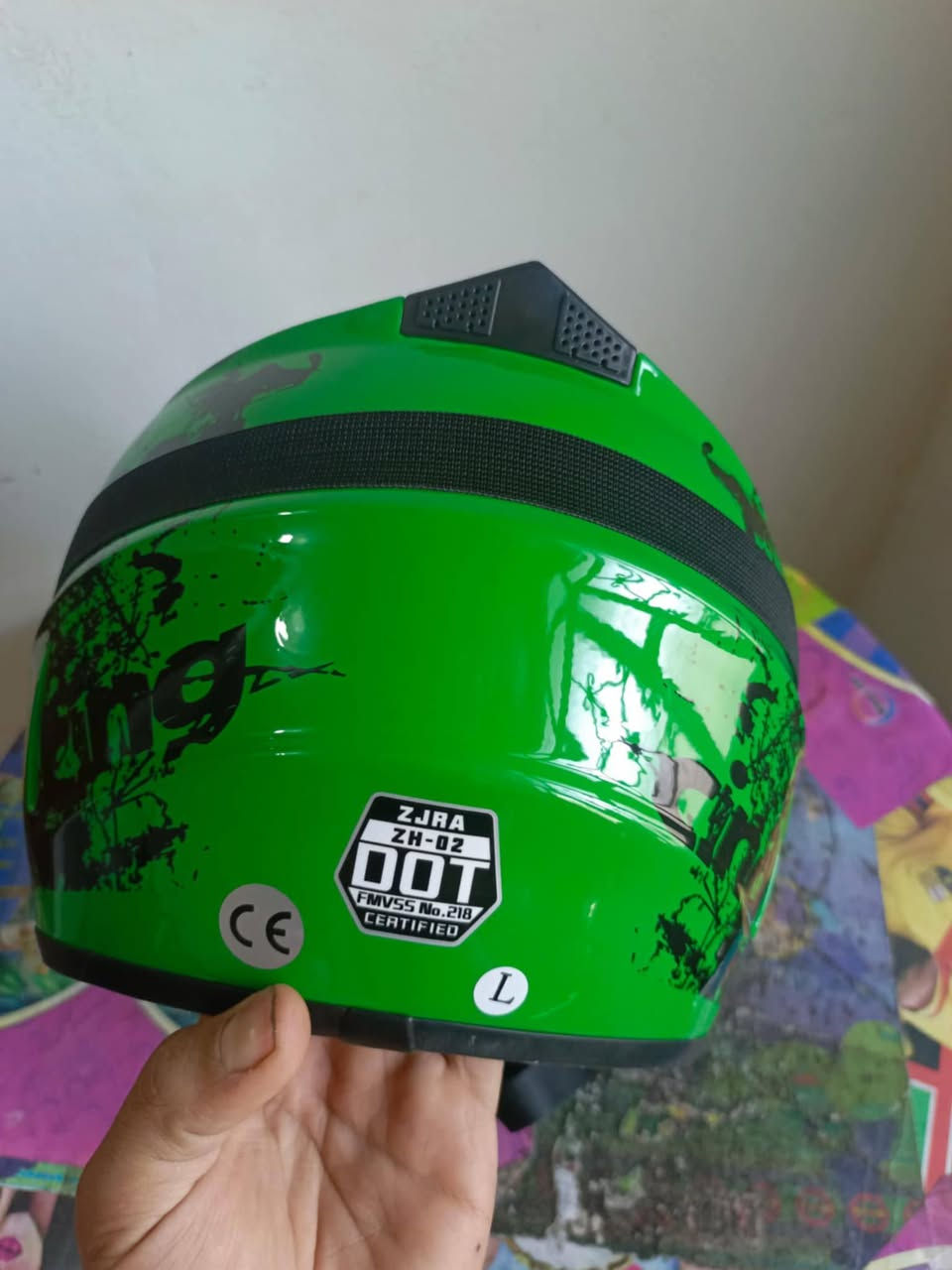 السلام عليكم
خوذة قفاز أصلية 
السعر 100 الف الوحده 
متوفر توصيل 
***********
