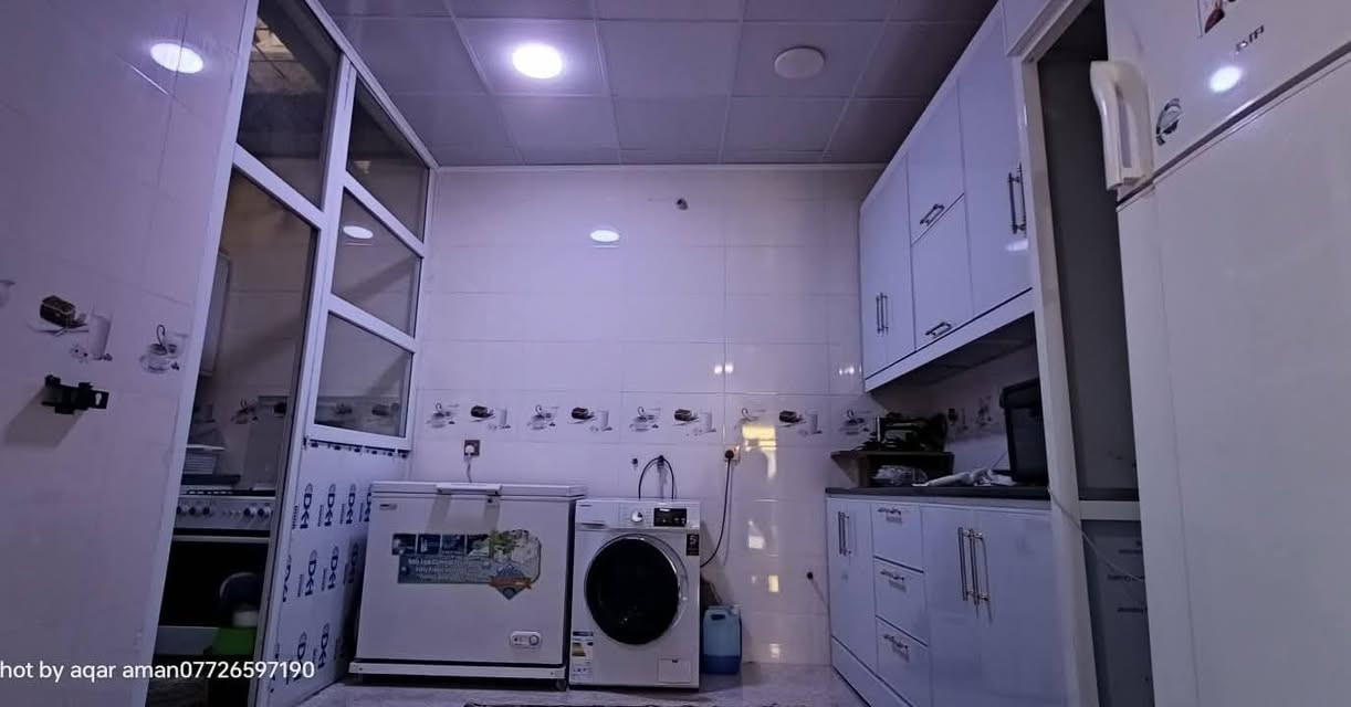 🌹بەناوی خودای گەورە🌹

🎯نــڕخی 295 گـــەڵا و مـعامـەڵـە
🏦ئەم خانوە بۆ فرۆشتن
♦کەلار _گەرەکی گازینۆ(ئازادی)
♠ڕوبەری 90م۲
🔸پشت ئـــــــاســــــایـــــش 
♦خاوەنی بەدڵ و گیان کردوێتی👉
♣خانویەکی زۆر پاک و خاوێن
♦مەوقعێکی زۆر جوانی هەیە
♦دراوسێ زۆر چاکە
♦ماڵی دۆســـــتـــــــە
ژوری لە سە رەو
♦ئەم خانووە پێکهاتووە لە یەک قات 

🔶 مــــــــــــــــــیوان 🪑🚪
🔶 مطــــــــــــــــــبخ 🫖🍽️
🔶 مساعد مطــــــبخ 🍽️🫖
♦ ژوری نوستن
♠هـــــــــــۆڵ
🔶 ڕۆشـــــــــــــنایی 🪟
🔶 مشتەمــــــــەلات 🛁🚿
🔺حـــمــــام،سـەرئــــاو
https://www.facebook.com/share/173rM9s8xn/
ژم***********
