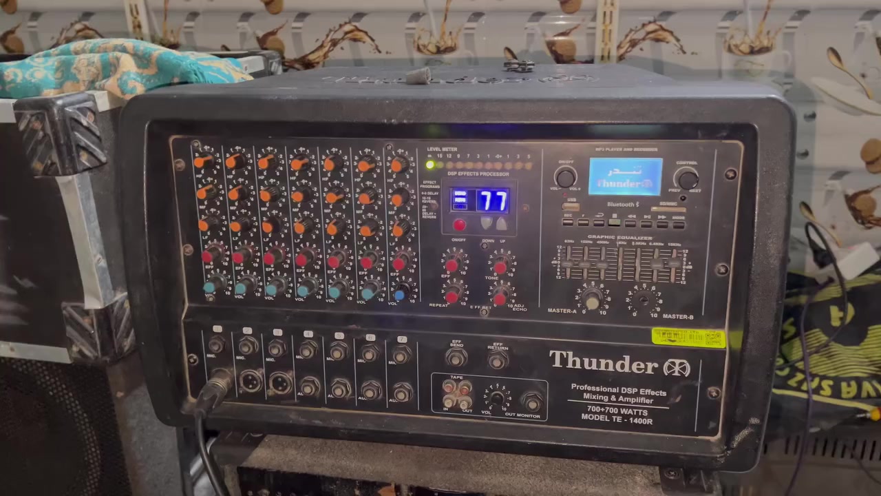 السلام عليكم ورحمة الله للبيع مكاني بغداد.
منطقة الانتصار تندر 1400 قفله 550 والسماعات 325
***********
