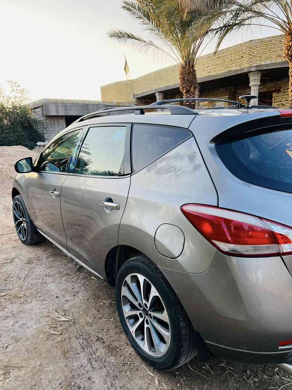 السلام عليكم نيسان مورونو موديل 2013 سياره فول مواصفات بنوراما بصمه رقم ذي قار  المكان الشطره السعر 90 وبيها مجال رقم الهاتف ***********
