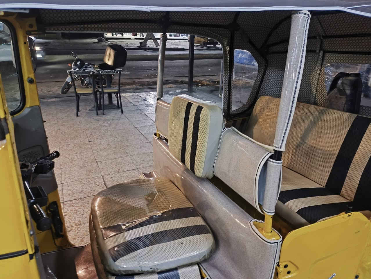 تكتك لبيع موديل 2022كفاله عامه من صبغ
ومحرك كفاله ممفتوح 
السعرر 8750
العنوان بغداد فلكه حي نصر 
رقم الهاتف ***********
