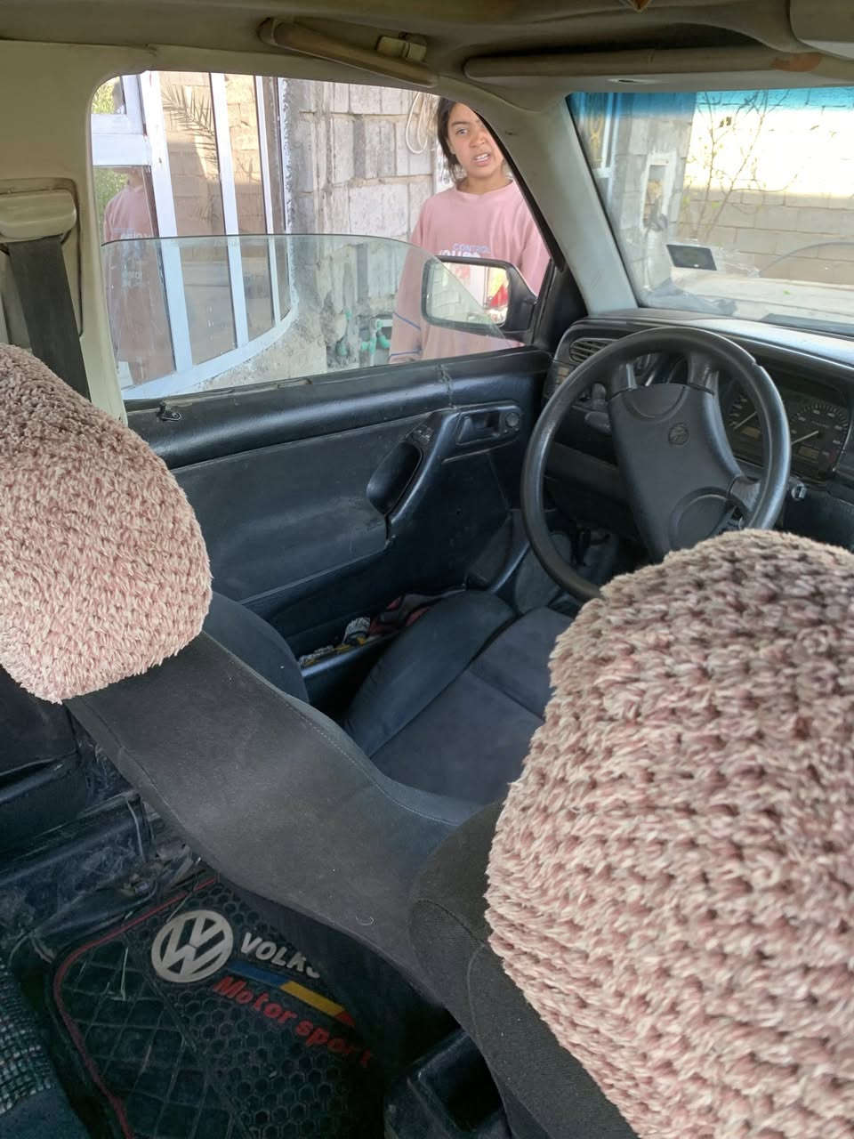 سياره فكس وأكن كولف سياره كامله مكمله اي عيب مابيه بوب شفط محرك 6سياره اذه الكيت عيب ترجعه رقكم جديد انكليزي سياره اذه مو متين سرعه مافوق محجي شي سعره 55وبيه مجال قليل رقم صحب السياره ***********
