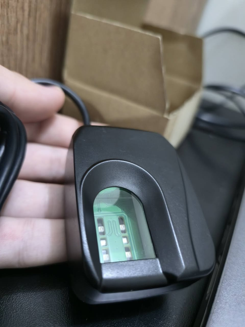 جهاز بصمة تفعيل خطوط
مستخدم اقل من اسبوع نظيف وبعده بالباكيت
مع تحويره للموبايل هدية
مكاني تكريت للتواصل واتساب ***********
