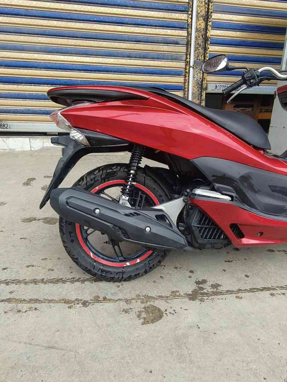 السلام عليكم دراجه 
بي سي اكس للبيع 

دراجه حلوه وخير من الله 

مكينه ناعمه دراجه كلها ححلوه بعمنى الكلمه 

دراجه مال جناي جيل اول لون احمر 

مكينه مفتوحه سوء استخدام 

سعر ١٧٠٠ بيها مجال 

مكان دراجه ديالى بعقوبه شراي اتصل ***********

لعلم مكلف بلنشر
