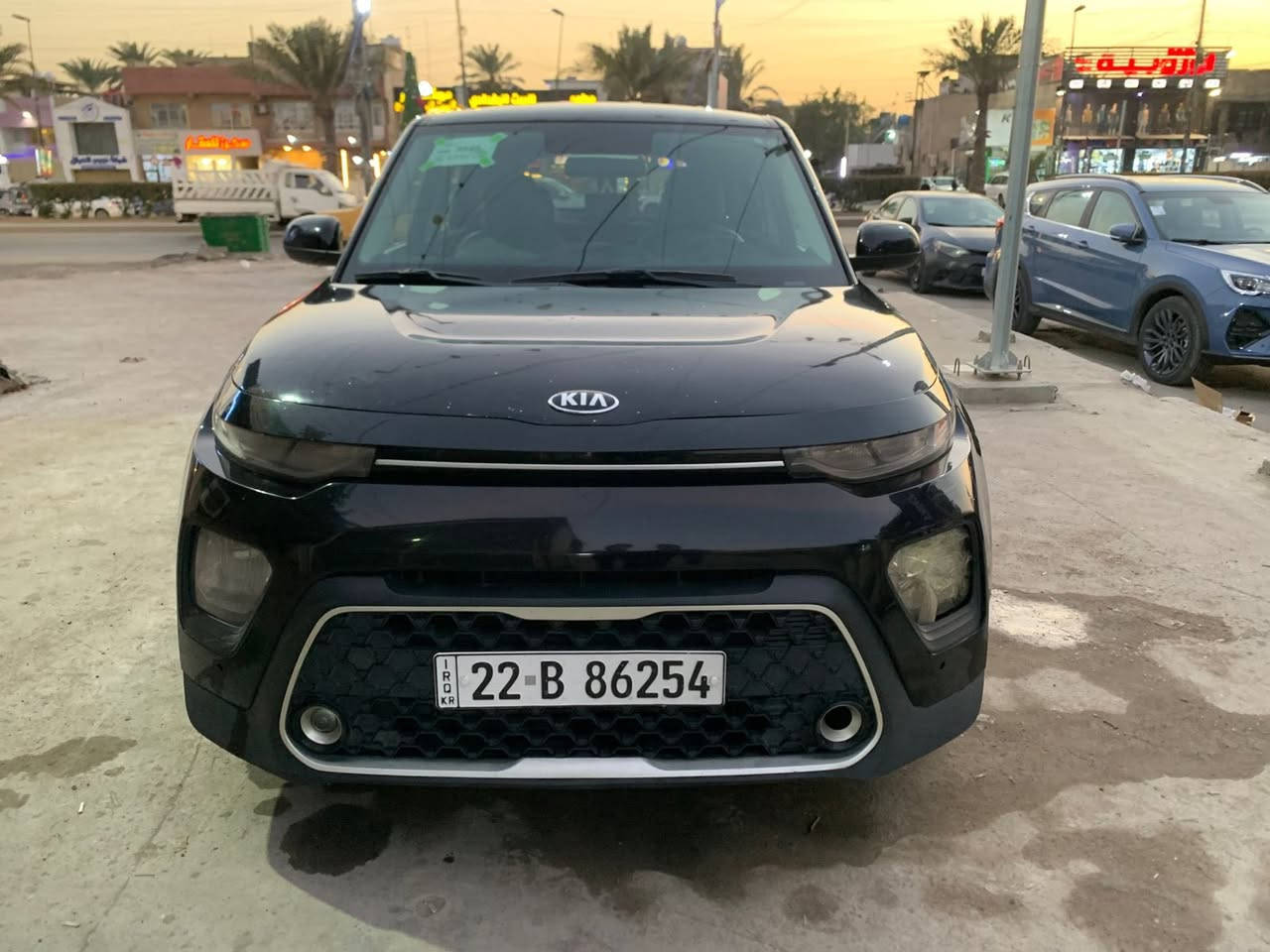 سلام عليكم كيا صول موديل ٢٠٢١
امريكي بدون حادث بدون ايرباك فقط بنيد صبغ السياره مكينه ٢٠٠٠ دوش المرغوب رقم اربيل 
اتريد وكاله اتريد تحويل حاضر 
السياره جديده كلش كلها ع وضع الشركه جاهزه ع وضع الشركه 
ماشيه ١٢٠ الف 
السعر 125ورقه وبيها مجال بسيط 
غير متواجد ع فيس 
مكاني بغداد شارع فلسطين 
***********
