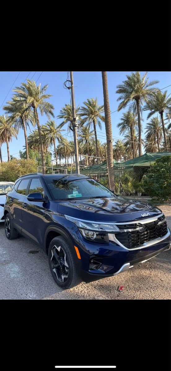 سلتوس 2024 فول مواصفات مكينة 2000 دوش السيارة  رقم بغداد الحادث كما موضح بالصورة حته الدعامية اجت وياهة وبدون صبغ قبق صندوق واكو بارد بالجاملغ 
السعر 180 $ بيهة مجال شي بسيط 
*********** بغداد, العراق
