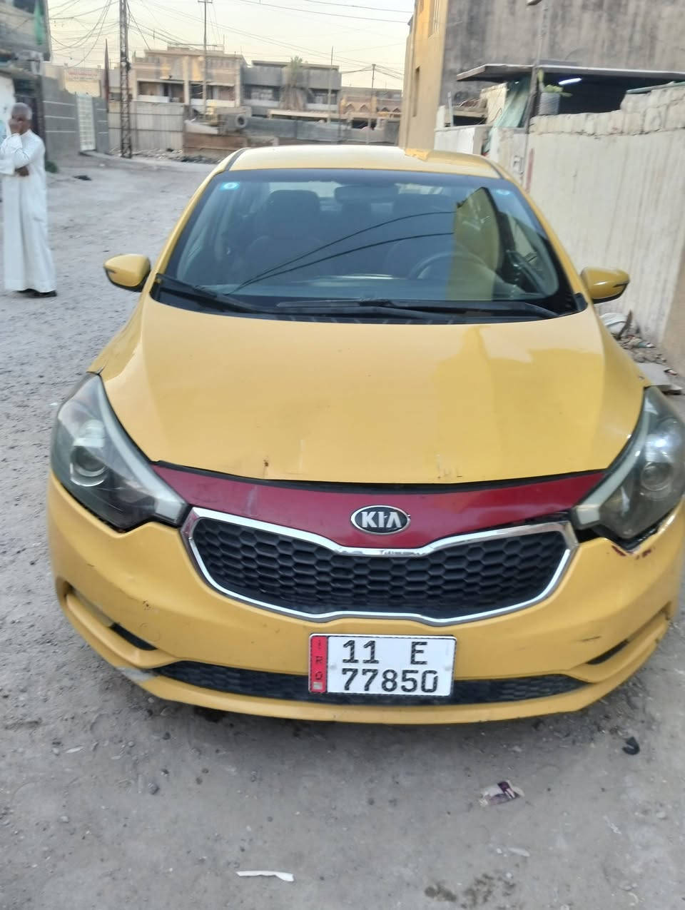 السلام عليكم كيا فورتي وراد امريكي 
رقم بغداد محرك 200 دوش 
السعر 80 
رقم الهاتف  ***********
