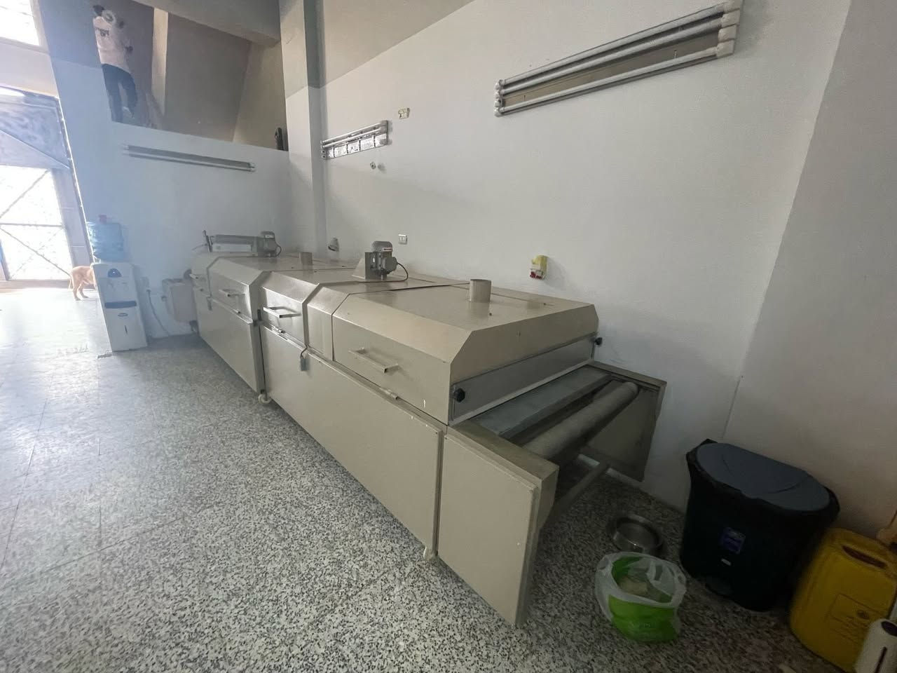 دراير تركي للبيع 
خاص بمطابع الملابس 
المواصفات : ٦ متر طول X ١ متر عرض 
طول الغرفه ٥ متر 
سير حصيره عرض ١ متر 
تحكم في اتجاه السيره 
وحده تحكم في الحراره 
سخانات حراريه
السعر ١٢٠ ألف 

+20 128 6669398


**إذا كنت صاحب هذا الإعلان وتريد حذفه لأي سبب، رجاءا أرسل رسالة إلى الدعم الفني**
