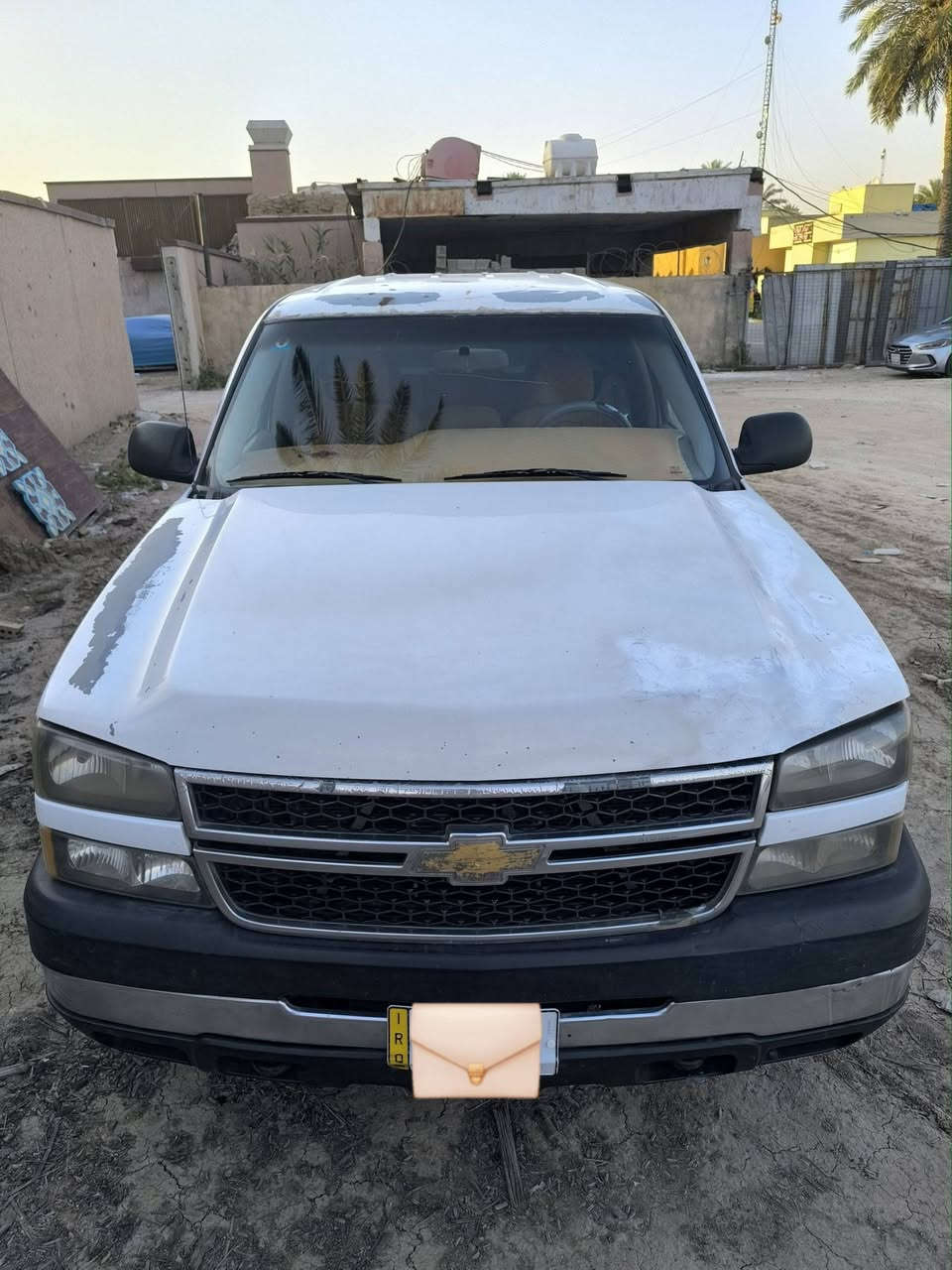 السلام عليكم للبيع سلفرادو موديل ٢٠٠٦ رقم بغداد دولي باسمي دبل قمارة  بدي قصير فحل محرك ٦١٠٠ كير الف صدر جديد تبريد شغال منظومة غاز ٨٠ لتر مكاني بغداد السيارة استيراد خاص مو مزاد 
***********
***********
