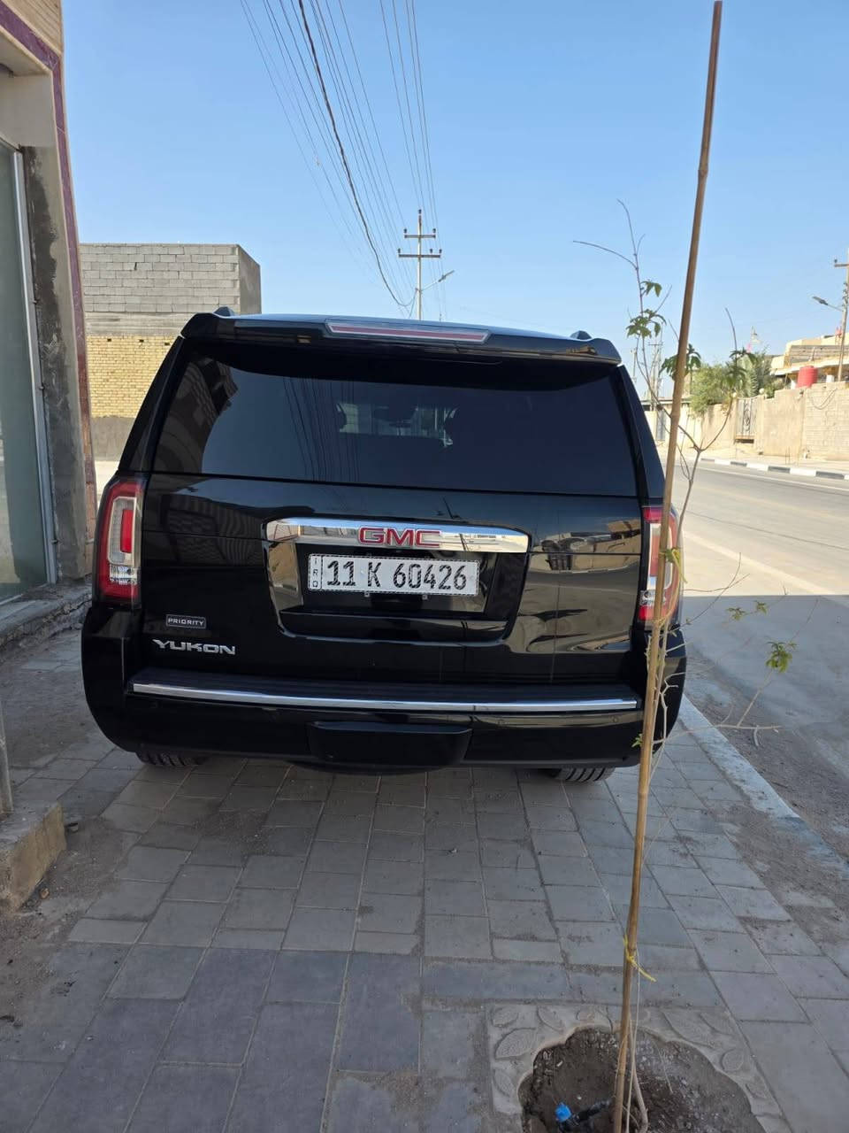 السلام عليكم من رخصه الادمن جمسي دنلي فول واحد عل واحد 
مديل 2016 
دخول جديد كتاب ضباط بسمي 
جاهزه من كلشي 
بدون حادث كصيتها كفاله طلع بيها كلير باب فقط 
سعر 335
للستفسار ‏‪0770 327 8635‬‏
