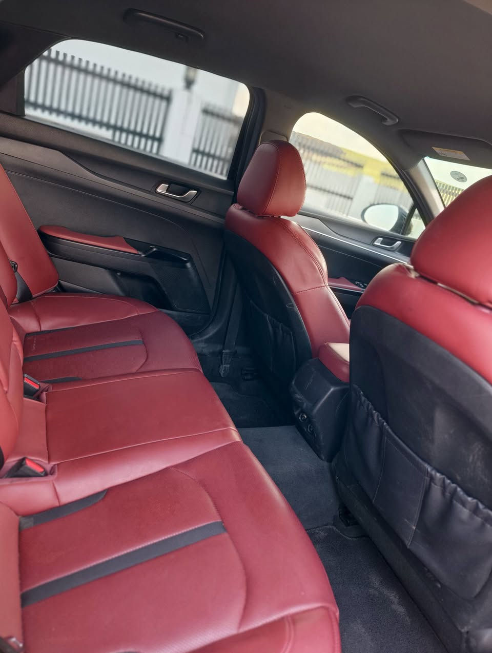 اقراء تفاصيل بعدين خابر
رقم تلفون : ***********
رقم بي واتساب : ***********
سعر البیع : 125 ورقە و مجال 
للبيع فقط KIA K5 مودیل 2023 
مواسفات GT line فول ماعدا السلایت محرك 4 سلندر تیربو سیارە بیها 3 قطع صبغ الخلفي والبنید  مکان السياره ... قضاء عقره ... بين اربيل و دهوك
ملاحظة : سیارە رفض مروري تترقم  بقرار الحكومة اكر, نينوى
