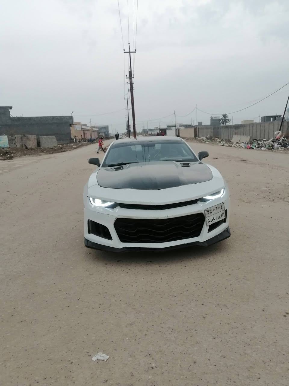 كمارو ٢٠١٠ محدث ٢٠١٨ سياره اصوليه تاخذ تحويل مني
مراوس بسياره ادوات شعندك راسلني وتساب
***********
