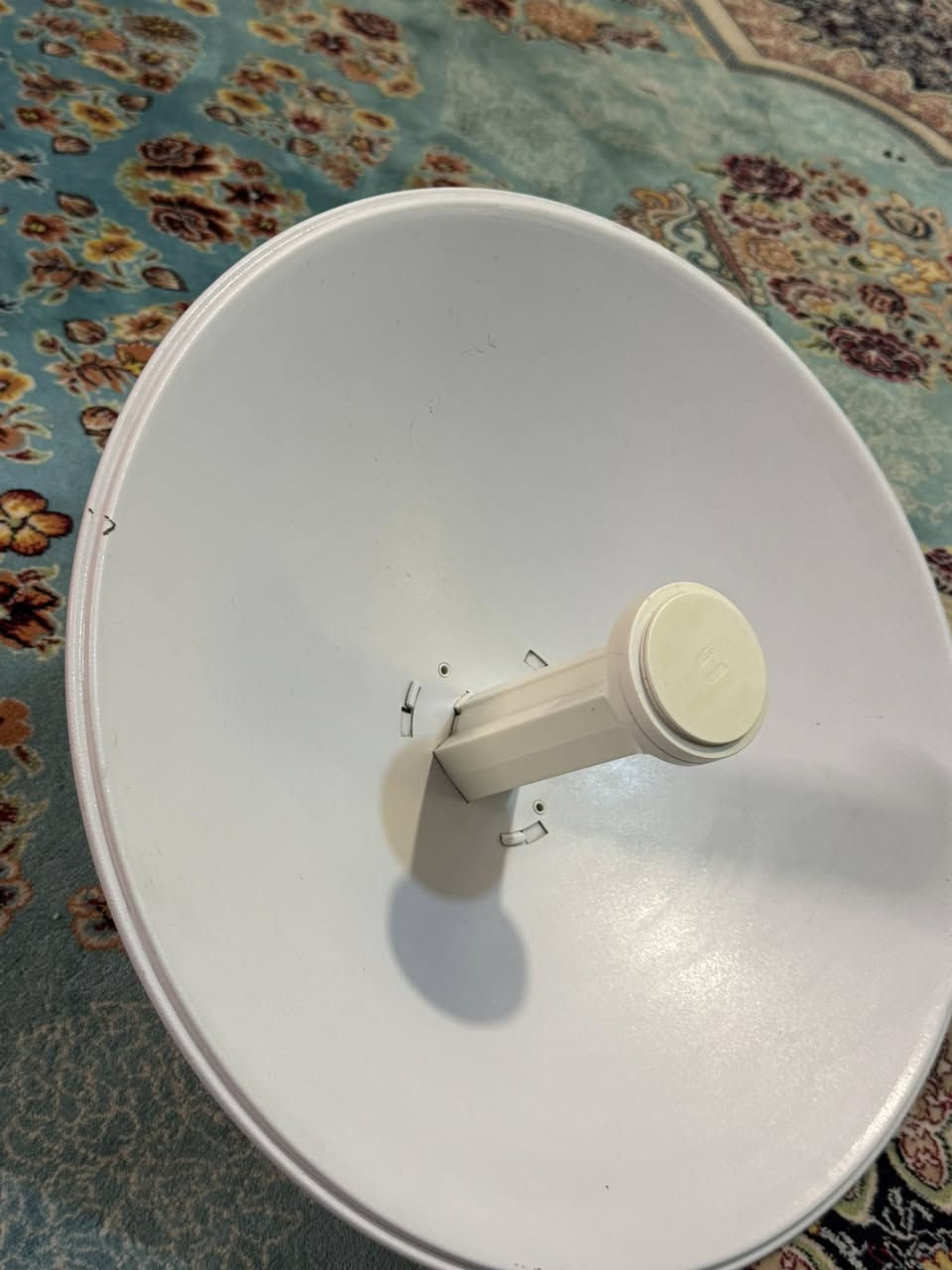 السعر ٦٠ الف قفل مكاني بغداد حي الجهاد حي الحسين ***********
كلش نظيف اخو الجديد وياه المحوله مالته
