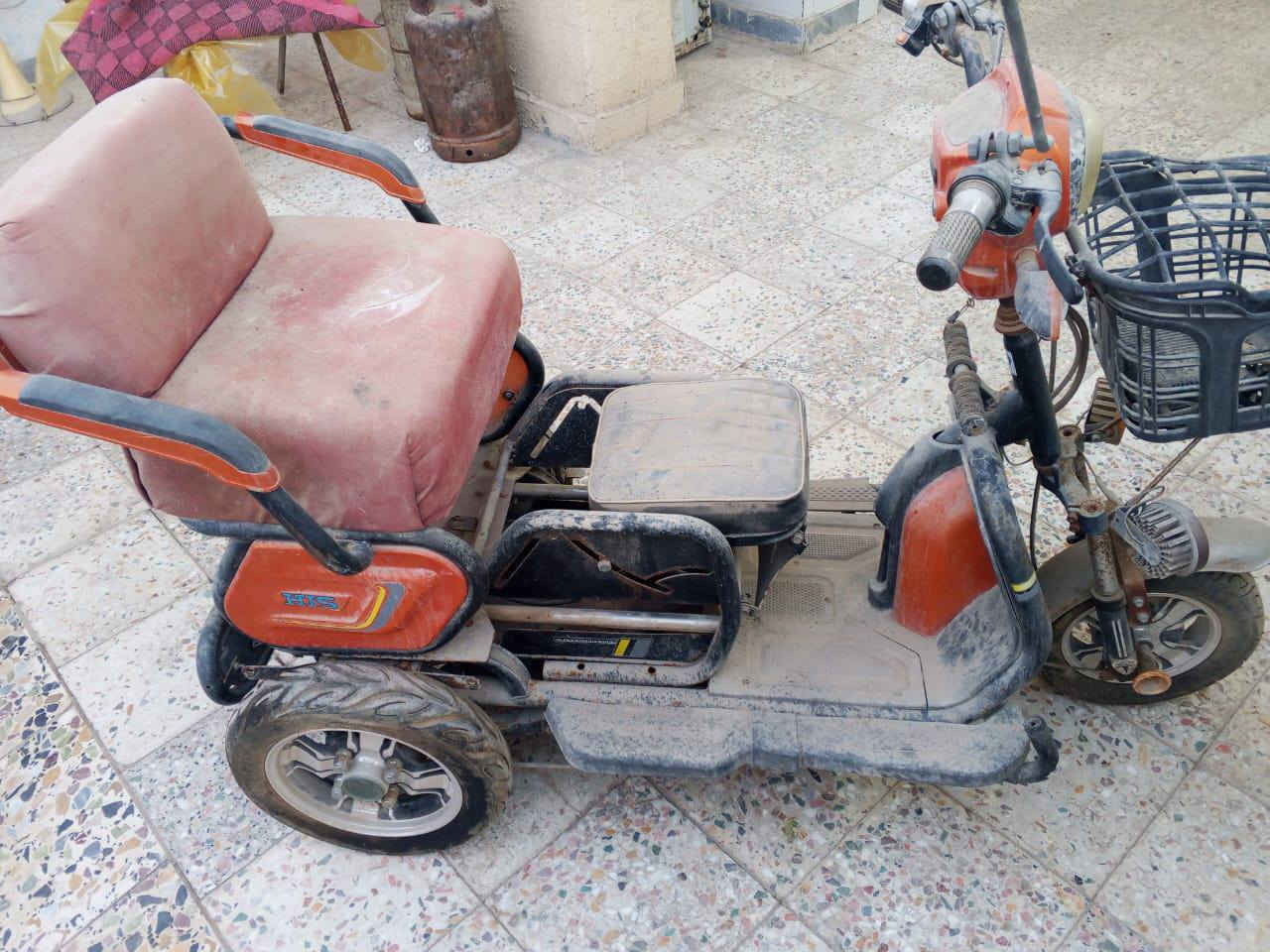 سلام عليكم. عربانه كهربائية شغاله جديده بس متروكة
للستفسار 
‏‪***********‬‏
‏‪***********‬‏
