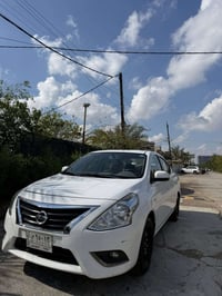 سني هندي 2021 رقم بغداد باسمي ماشيه 51 km  السياره بحاله نظيفه  مابيها...