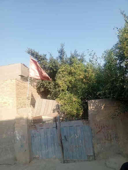 السلام عليكم دار للبيع اوقاف  260 قريب على الامام 
البيت عاوزه ترمين فقط وشويه ناصي السعر مناسب جدا الموقع حلو ومرتب تفاصيل البيت والسعر ادخل خاص وبيك خير وتدلل (***********)
*********** هذا فقط واتساب
