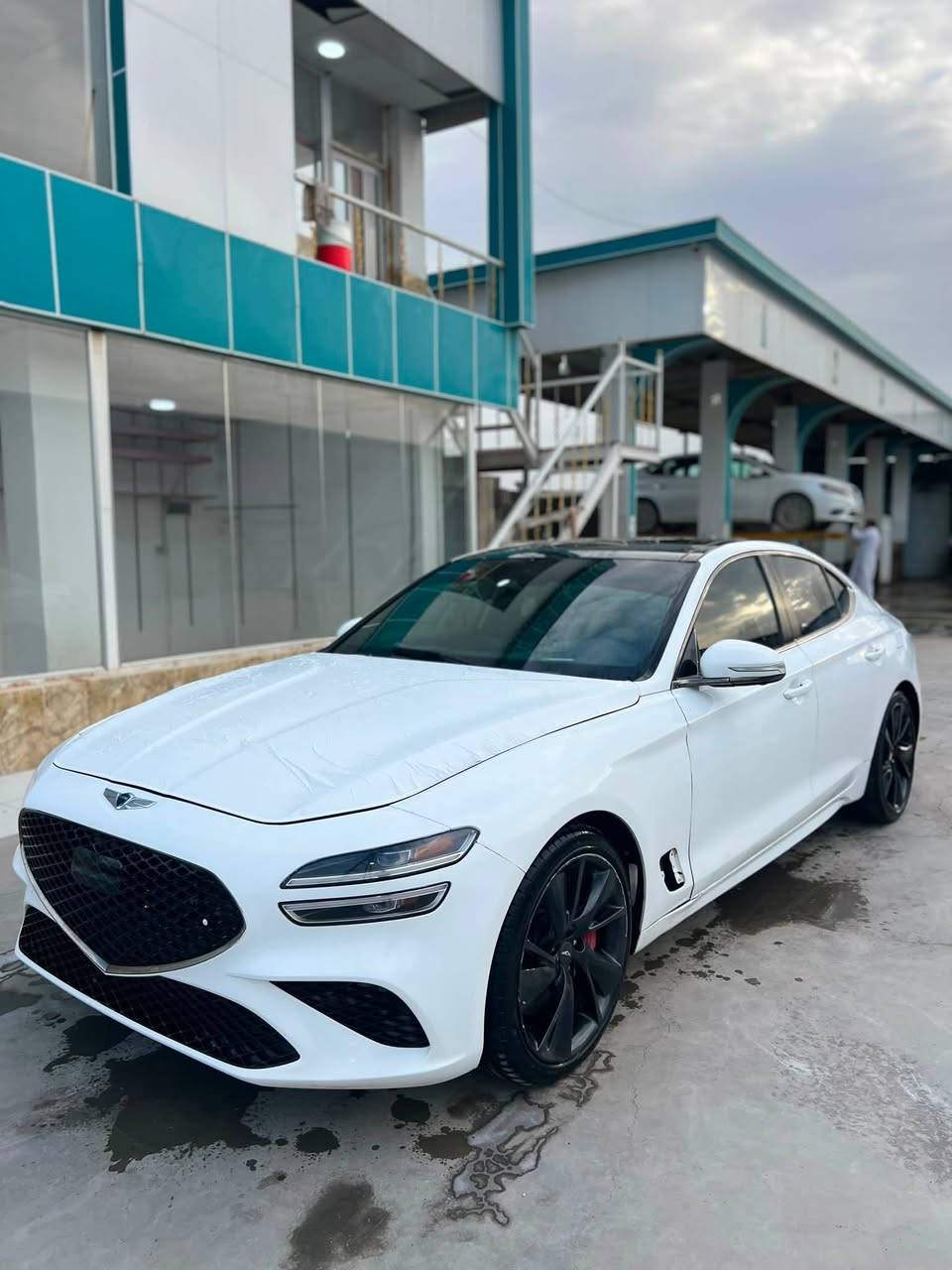 السلام عليكم
جنيسيس g70 2022 

 حجم المكينة v6  3.3 Twin Turbo 

فئة برستيج فول مواصفات
بدون رقم منفيس  بأسمي
تترقم جميع المحافظات 
الحادث اربع قطع بدون دواخل
الارباك ضارب
صور الحادث  بل منشور 
الي يدور كفالة لايتصل

السعر مناسب

159 قابل للتفاوض
***********

