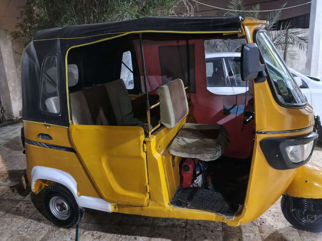 سلام عليكم تكتك 2019 محرك كفاله من الصدع... كشرة نضيفه كدامك كلش نضيفه تكتك جاهزة تخم تايرات رقم نكليزي لل 2030 .العسر 5200 وبيها مجال ***********
