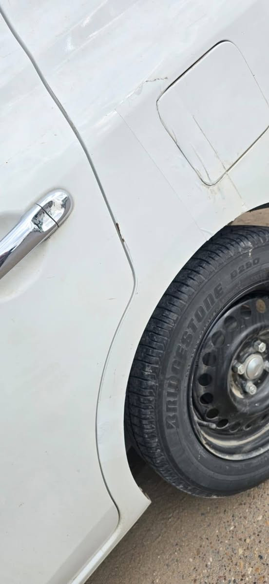 السلام عليكم نسيان سني مصري 
موديل 2025
ماشيه ٤١
دوشمه ارضيات وكشنات 
سياره بعدها وكاله ما صادره بيها 
بيها بارد جوه القبع ومئشر عليه 
السعر 125 وبيها مجال شي قليل 
***********
