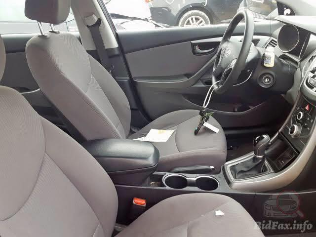 السلام عليكم لنتره للبيع موديل 2015 سياره نضيفه صبغه ثانيه عليه ايدينه السياره جاهزه من كلشي مكينه ما مفتوحه كير فاتحه صيانه مسويه دامه له صدر جديد دوشمة عام حدث سياره دعاميه اماميه السياره ليبل واحد بدون ايرباك بالعراق صار بيه صخه خفيفه بالجاملغ الخلفي مجوايه أربع جويات حتى دعاميه الخلفيه مليبله مكان السياره بغداد الغزاليه داخل السياره لونين بيجي واسودّ 

السعر 118  

***********
