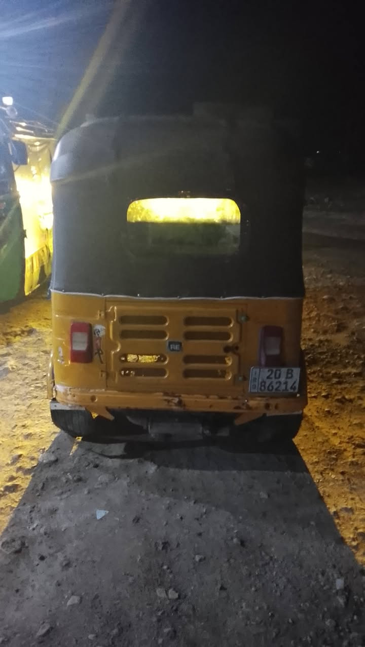 سلام عليكم تكتك البيع كامله من كلشي موديل18رقم سنويه ثاني يوم تحويل مكان ديالى بلدروز تصال،***********
