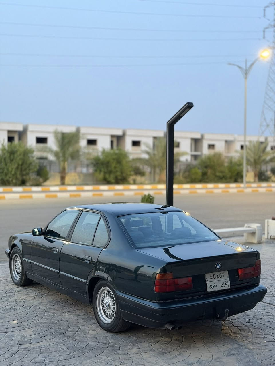 السلام عليكم بيع فقط بدون مراوس
بي ام 530/v8 اصل وفصل مكيـنه 40 موديل 1993 مكينه وكير كفاله اكسل كفاله تخم تاير جديد ويل خليه دبل جكمجه دبل ايرباك صاج ابواب ودشبول غرفه كارتير بلاديه تبريد ثلج وبعز الضهريه ولحر حماوه جوه النص رقم دهوك مميز شرط التحويل والغرامات مكان السياره صلاح الدين-تكريت السعر 68 وبيها مجال ***********
