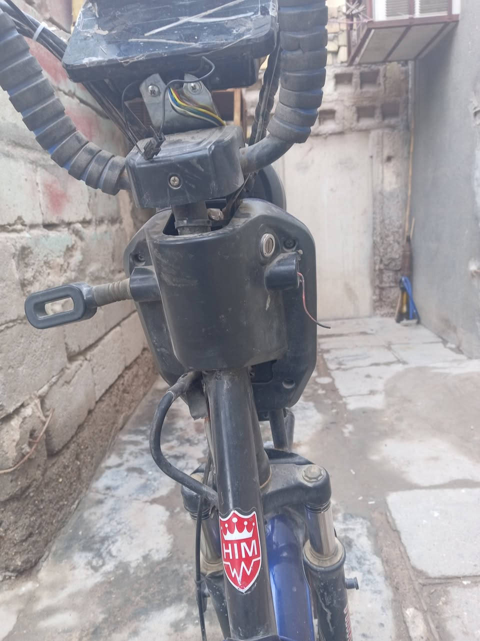 دراجه شحن سرعه 75 نظيفه السعر 300 بصره خور زبير ***********
