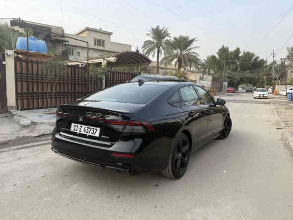 ‏Honda Accord Hybrid 2024 Sport
موديل :- 2024

الون :- اسود 

قوة المحرك :- 2.0 Hybrid

عداد المسافات :- 29 الف كيلو وليس ميل !

مواصفات السيارة :-sport 

الضرر : قطعتين بنيد والباب خلف السائق وصور الحادث والسونار مرفق مع المنشور 

♦️ شاشة نفكيشن 

♦️ تشغيل عن بعد 

♦️ تحكم سرعة 

♦️ بصمة تشغيل 

♦️ دخول ذكي 

♦️ لايت زنون 

♦️ رادار امامي 

♦️ رادار تحديد مسار 

♦️ كامرا خلفية 

♦️ فتحة سقف 

♦️ حساسات 360 درجة 

♦️ اوتو بارك 

♦️ هاند بريك بصمة 

♦️ درايف مود 

♦️ مثبت سرعة 

♦️ حساس مسافة امان 

♦️ اوامر صوتية 

♦️ مقاعد كهربائية 

♦️مقاعد جلد 

♦️المقاعد الأمامية تدفئة 

♦️ مرايات كهربائية 

♦️نظام النقطة العمياء 
 السعر ١٩٨ ورقة وبيها مجال بسيط 
السياره مرقمه بغداد جاهزه 

مكان السياره بغداد الدورة 

للاستفسار  ***********
