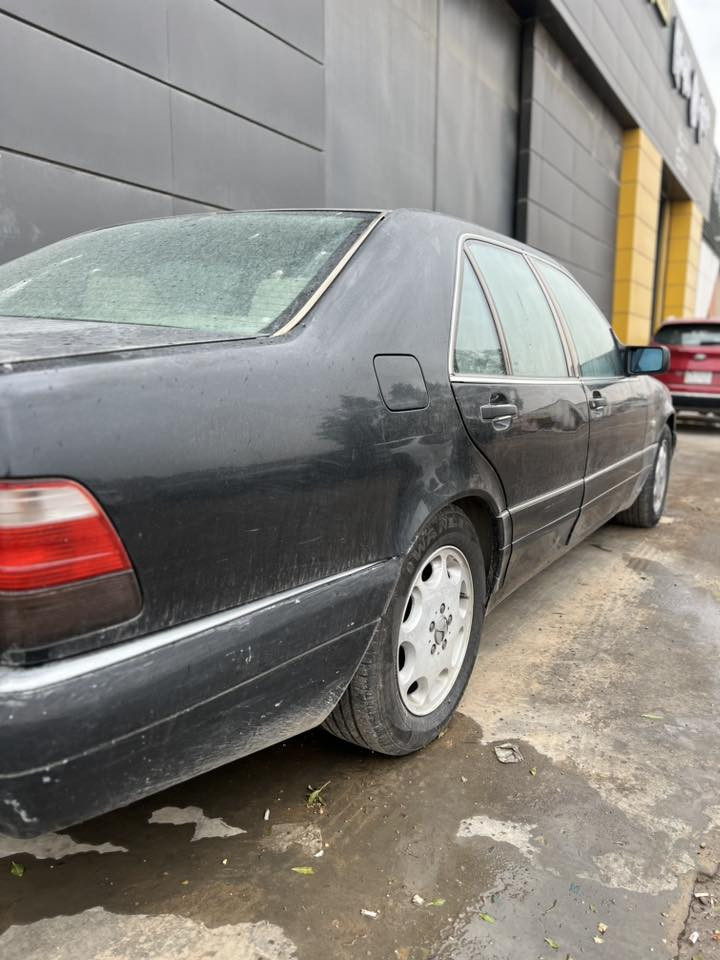 سلام عليكم عندي شبح 320 بلاديه اريد مراوس ب
هذا رقمي يراسلني وادزله تفاصيل سياره كامله
***********
