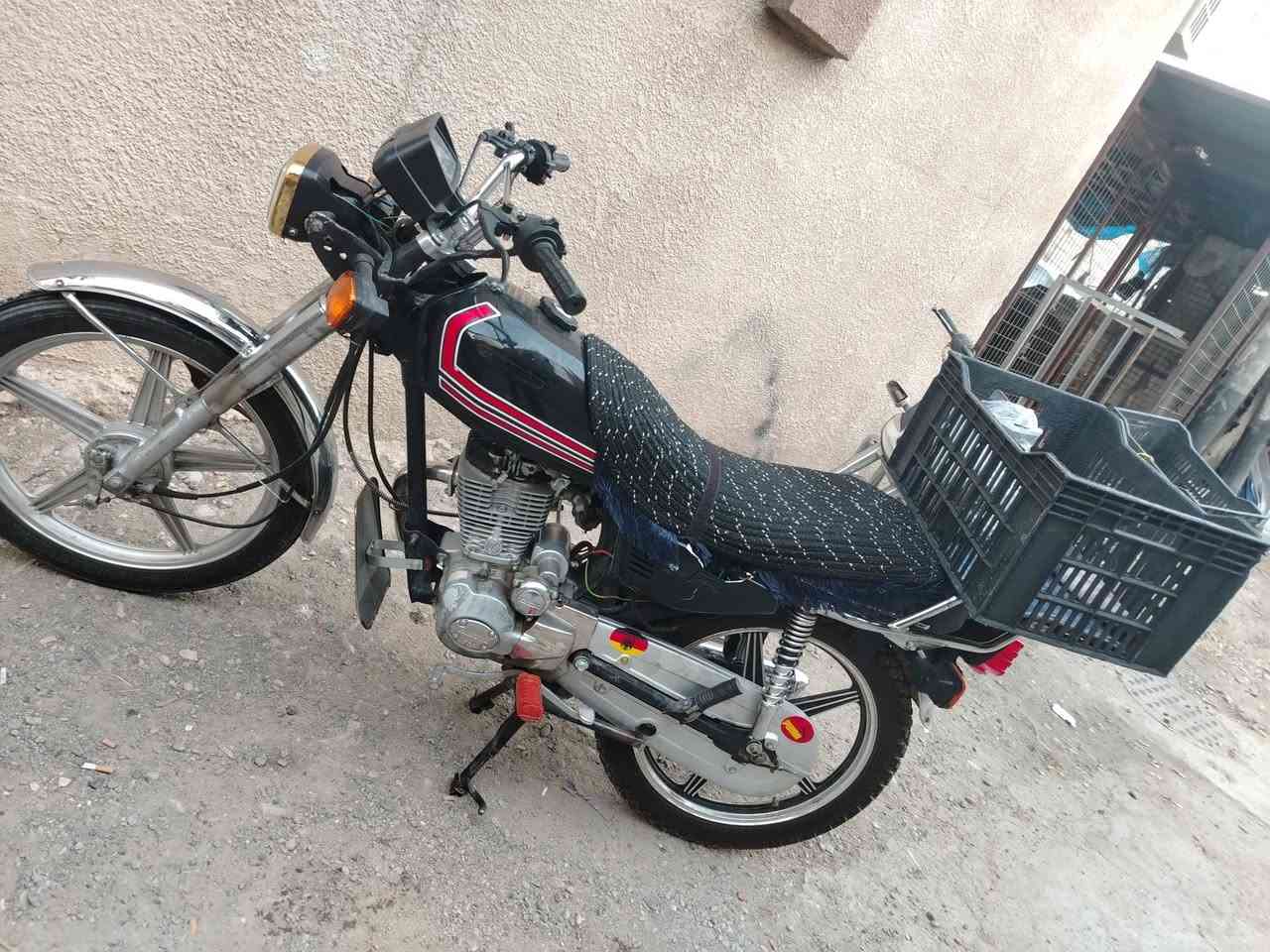 ماطور للبيع 2019. نظفه حيل 5 كير كلشي بيه جديد ..بيه وراق... سعره 350 بيه مجال بسيط


**إذا كنت صاحب هذا الإعلان وتريد حذفه لأي سبب، رجاءا أرسل رسالة إلى الدعم الفني**