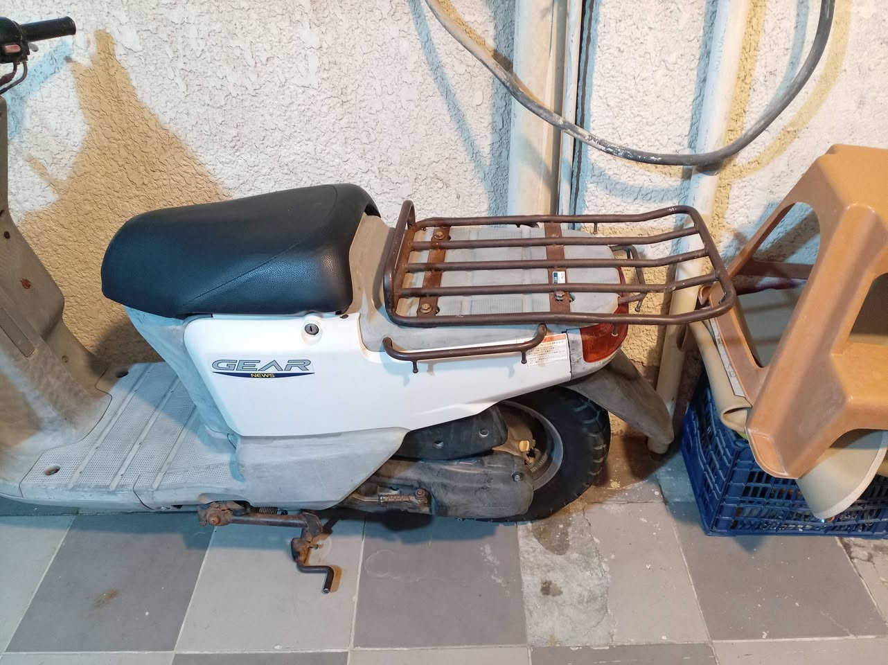 سلام عليكم للبيع دراجة بيكم كلش نضيفة بلادية المنفيس والمكاتبة موجوده ماخذيها ٩٠٠ الف قبل فتره ماشية ٣٤ الف فقط تشتغل سلف وهندر والكهربائيات كلها شغالة والكيلو متر والرون شغال وكيج البنزين شغال واشاير يسره ويمنه وكفرات بلادية كلشي بيها بلادي السعر ٥٠٠ الف وبيها مجال واني بخدمتكم العنوان بغداد الاعظمية الكريعات منطقة الكويتي وهذا رقمي بي واتساب ***********
