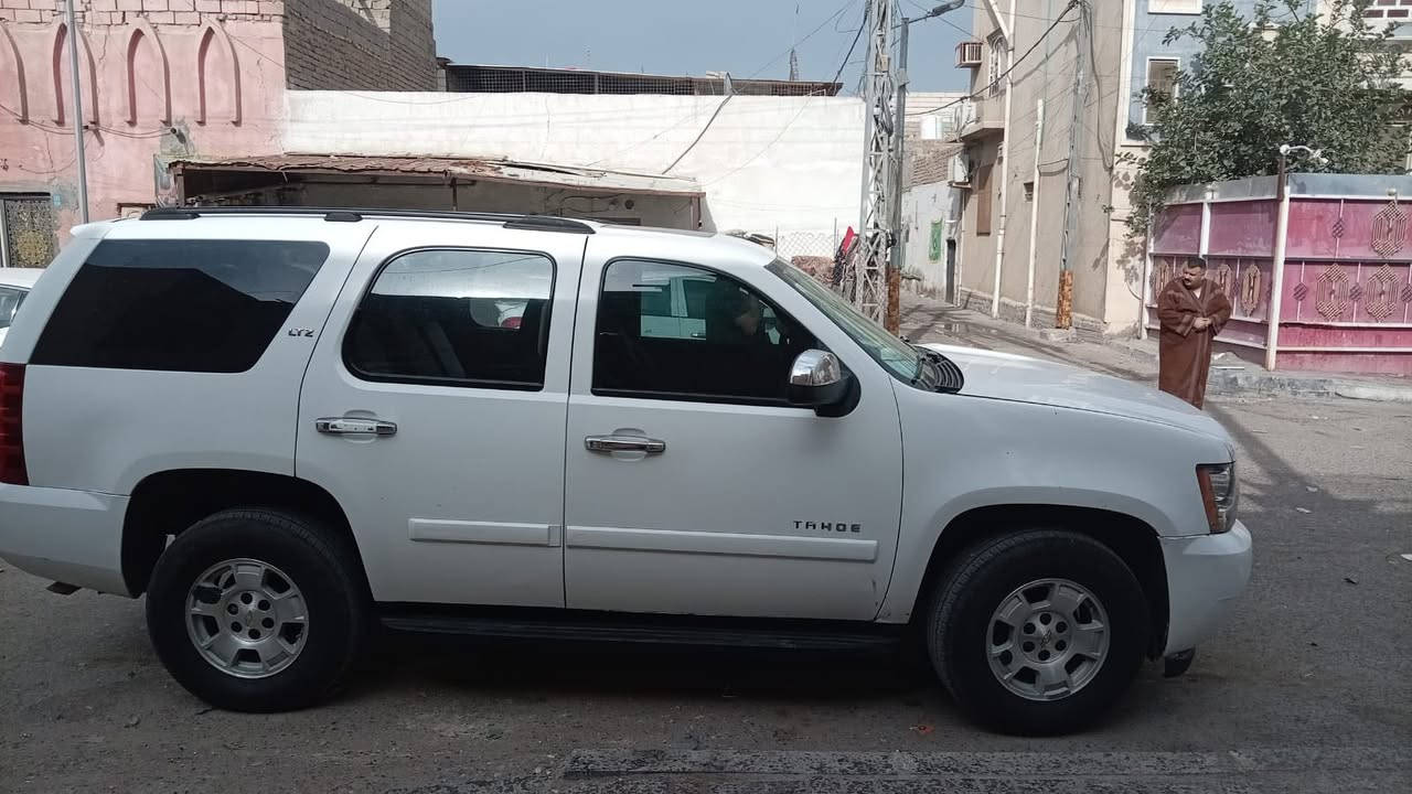 سلام عليكم تاهو كصت قماره فقط موديل 2008 طبله ادوات جاهزه من محرك وكير وحداده مكانهه بلبصره هاتف ***********السعر77
