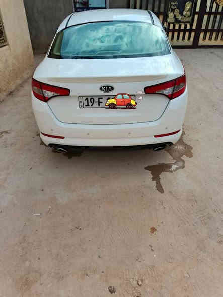 سلام عليكم اوبتيما مديل ١١خليجي محرك 2400رقم كربلا بسمي السياره مكفوله بصمه تشغيل دبل كزوز حساس خلفي شفتات سرعه ثلاثه وضعيات قياده السياره جاهز السعر ١٣٧ وبيه مجال ***********
