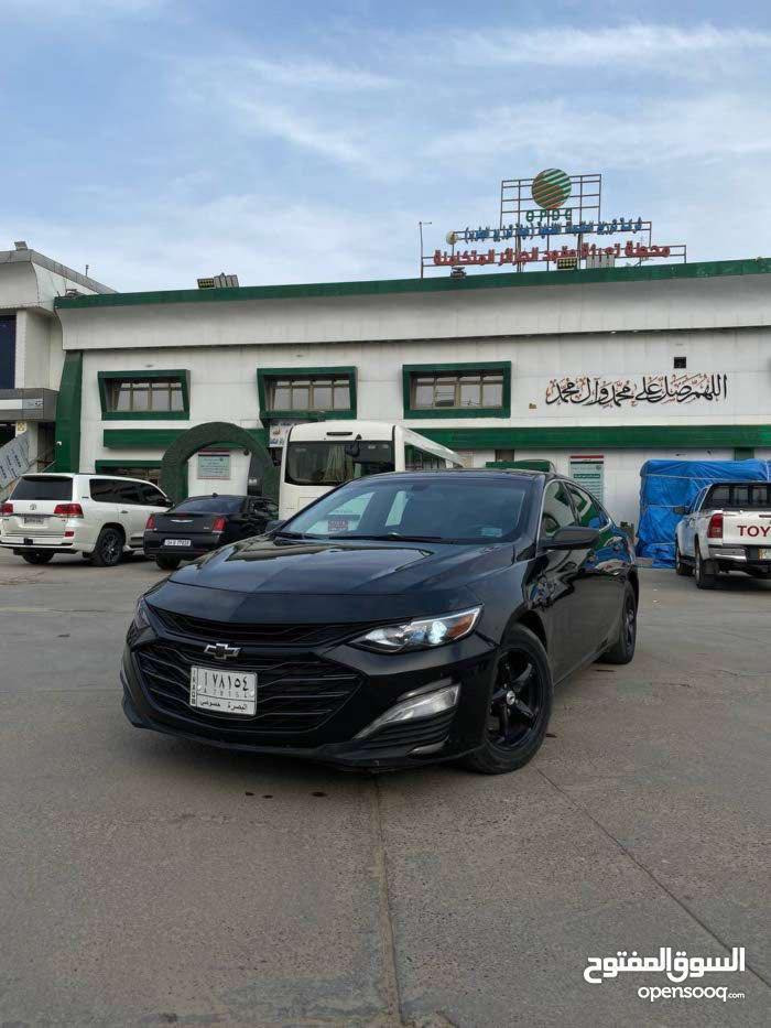 سياره ماليبو
مديل 18 محدث 22 
مكينه 1500 تيربو كفاله 
حداديه جديده 
انسى موضوع الحماوه ابد ماكو حماوه والتراي شرط 200 
حادث تبديل قطعتين  بنيد وجاملغ ايمن ضربه خفيفه م واصله لغد جاملغ الايسر بارد بيها طخات بسيطه 
السياره نقص بس غاز كمبريسر جديد بس بدون غاز 
ماشيه 150 الف كيلو 
السعر 105 وبيها مجال بسيط رقم بصره تحويل 
الرقم ***********  
***********
