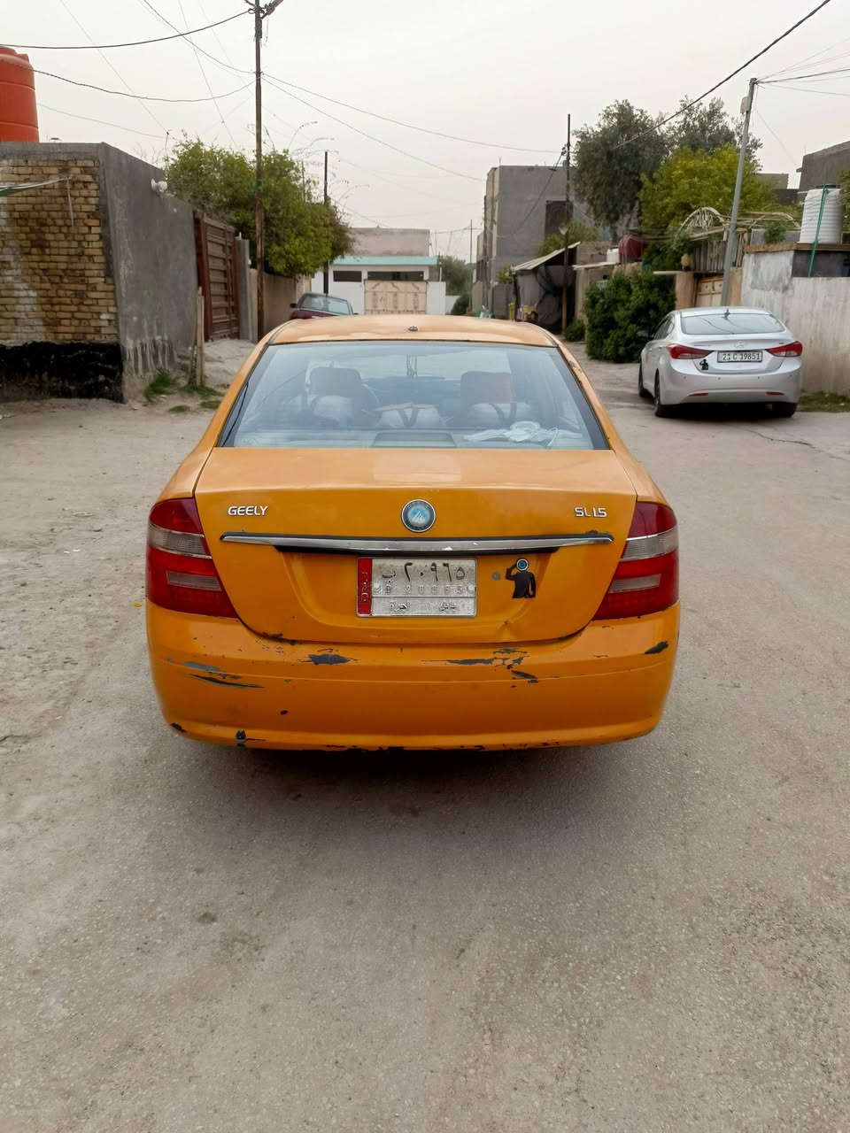 السلام عليكم اخوان سياره موبل جيلي 2012رقم بابل كير عادي كير ومكينه وصدر خير من الله السياره بيه نواقص بصيطه تحويل ثاني يوم تاخذ السياره هيه وغرامات من عندي مصفره الاستفسار عله هاذا الرقمه ***********مكاني بابل محاويل @إشارة$السعر 39وبيه مجال قليل
