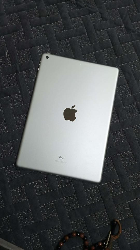 سلام عليكم
ايباد 9البيع بطاريه١٠٠ذاكره٦٤محدث كامل وي شاحنه وي الكاترونه ستخدام قليل الشرائ يجي خاص السعر ٣٥٠


**إذا كنت صاحب هذا الإعلان وتريد حذفه لأي سبب، رجاءا أرسل رسالة إلى الدعم الفني**