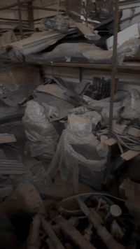 غراض گارتون جدد حاويه مگفولات    ***********
