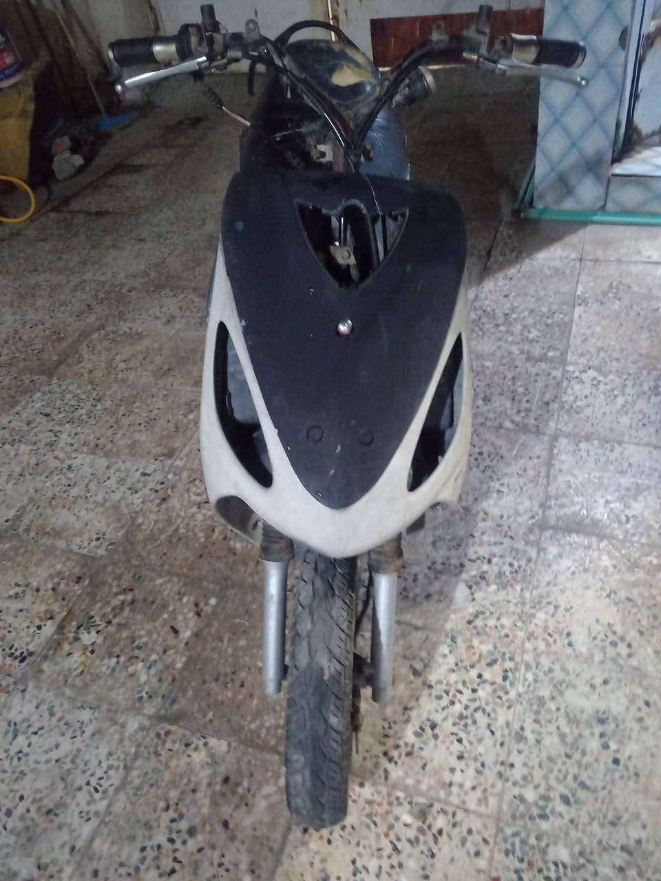 سلام عليكم دراجه ماكس منغولي للبيع ابيع كوم حديد دراجه نكره وحده شرط بس كابريتر تخربط دراجه متروكه دراجه للبيع وكله بلادي بدل بيهاا بس ولفات تجي شوفهاا كلشي شغال صوتهاا ناعم ولا دخن ولا تنضح ابد للبيع سعر خاص مكان حولي الاف دار دراجه شغاله للعلم


**إذا كنت صاحب هذا الإعلان وتريد حذفه لأي سبب، رجاءا أرسل رسالة إلى الدعم الفني**