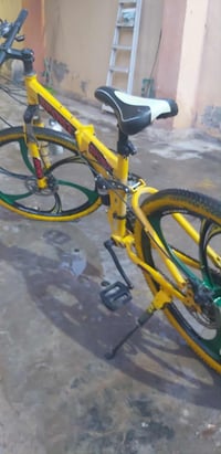 عجلة • للبيع