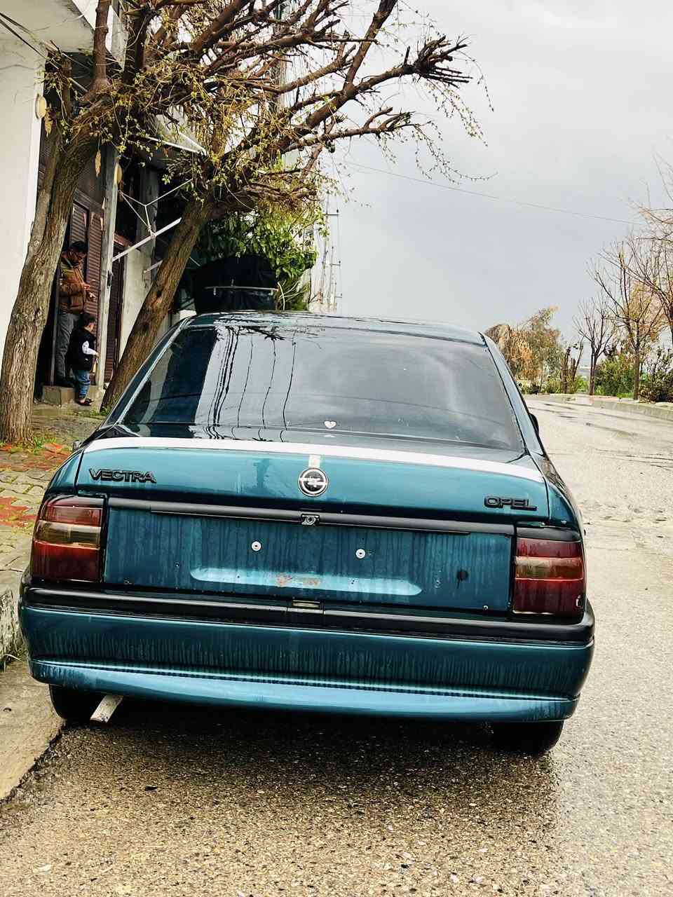 ئۆپڵ مەکینە ,20,
مۆدیل,1994,
موسوبڕاوە بەشەرت,سڵاید,سوکان ئێڕباگ,
کارەبای مەزبوتە ,
بەس پاوەری تەواو نیە ماباقی هیچ تر نیە ,
حلوجە,لە دەورو بەری,ڕانیەم,
ژ،***********
نرخ,16محاملە
