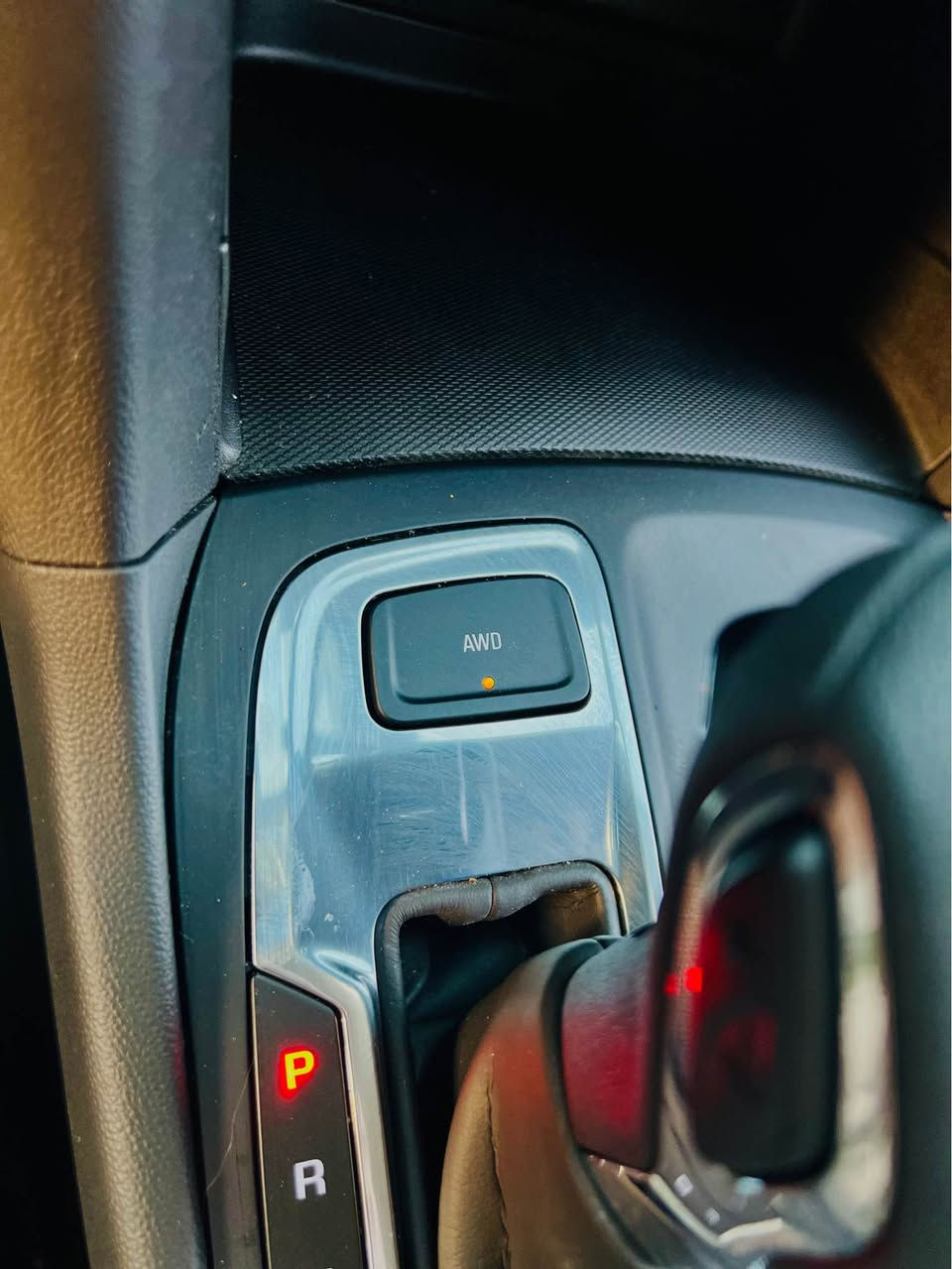 شفروليت اكونيكس ٢٠٢٣
بدون صبغ فقط مكانين تعديل بسيط
جمب خلفي شبر داخل الحوض بارد و راس شاصي بكد اصبع مطعوج
ايرباكات شركة كلها و كير و محرك شرط
ممشى ١١ الف ميل
هزه و فحص جاهز ١٠٠٪؜ 💯 ما بيه اي نقص
ما بيه دينار مصرف
سونار موجود 
مواصفات : AWD - رادار خلفي و امامي -نقاط عمياء - تشغيل عن بعد - كشنات تدفئة و كهرباء- بريك بصمه - تبريد مركزي - محافظة خط طريق - لايت ليد-….الخ
سياره جاهزه للترقيم و للشارع بدون نقص
سعر ١٥٥$ بيه مجال و اراوس بالي مناسب
اذا حضرتك اتوف سعره هواي شوف السوك و انشالله اتشوف الي يناسبك و انت عيني أربيل, العراق


**إذا كنت صاحب هذا الإعلان وتريد حذفه لأي سبب، رجاءا أرسل رسالة إلى الدعم الفني**