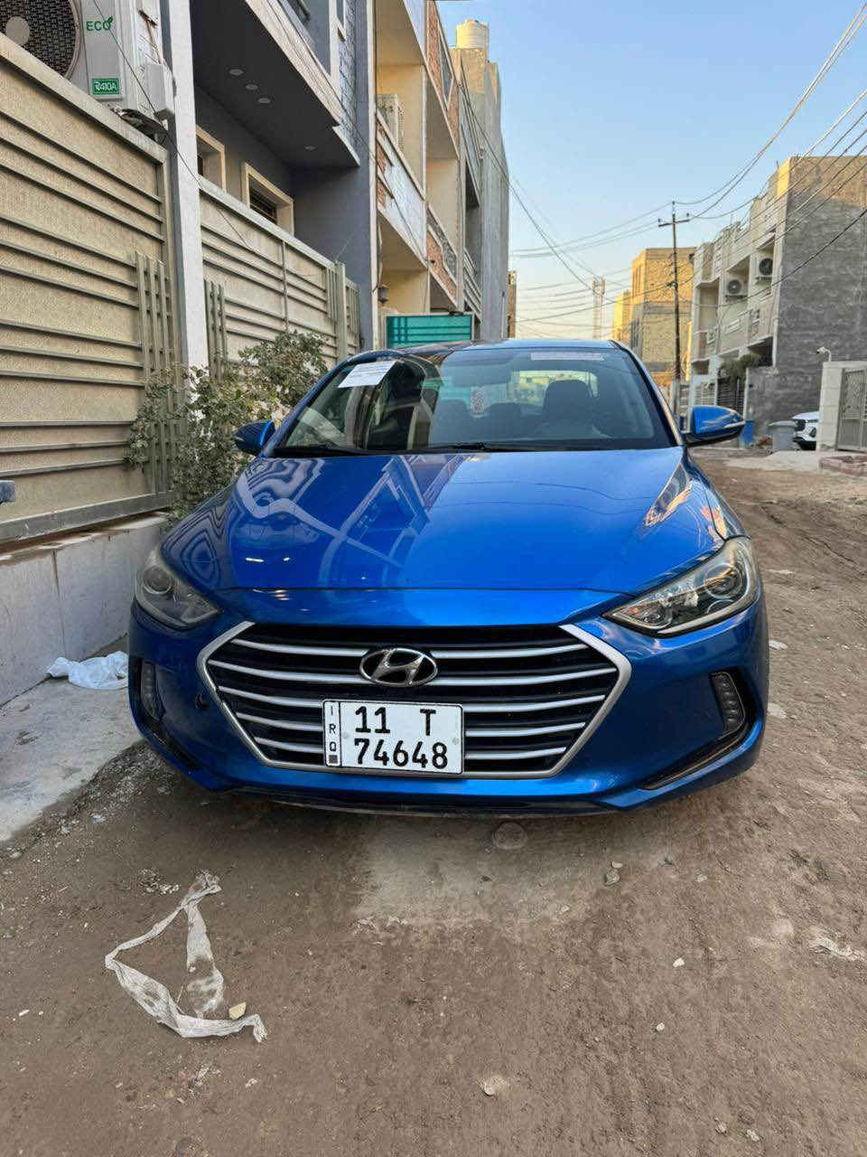 18 
بغداد سنوية بأسمي 
سلايد روف 
بصمة تشغيل 
بصمة ابواب وصندوك
تثبيت سرعة 
تدفئة كشن 
تدفئة ستيرن 
اشاير مري 
كيرك محرك ممتاز 
ايرباك بشرط 
دواخل مكفول 
تبريد ثلج
حادثها برا قبغ جنطة و الجاملغ جهة السايق ماخذ شويه من الخشم شي كلش بسيط ومعدل ومرشوش برا 
حادث العراق 
خشم جاملغ امامي جهة الصدر عدلتها ورشيته وموجودة صورته مرفقة وهم بسيط 
وباب وهلال جاملغ خلفي نفس الشي ابو تكتك ضرب الهلال وشخط الباب عدلتهن ورشيتهن 
يعني اذا تحسبها صح قطع هواي بس كلهن بسيطات لكن سوكنا تعبان عادي السيارة تبقى معيوبة المهم ماصبغ 
السيارة حلوة ونشطة ترايها وين ما تريد 
السيارة صراحة محتاجة بولش وحمام لاغير 
السعر ١٢٢ وبي مجال بسيط واني حاضر 
راسلني خاص او واتساب او اتصل على الرقم 
*********** بغداد, العراق
