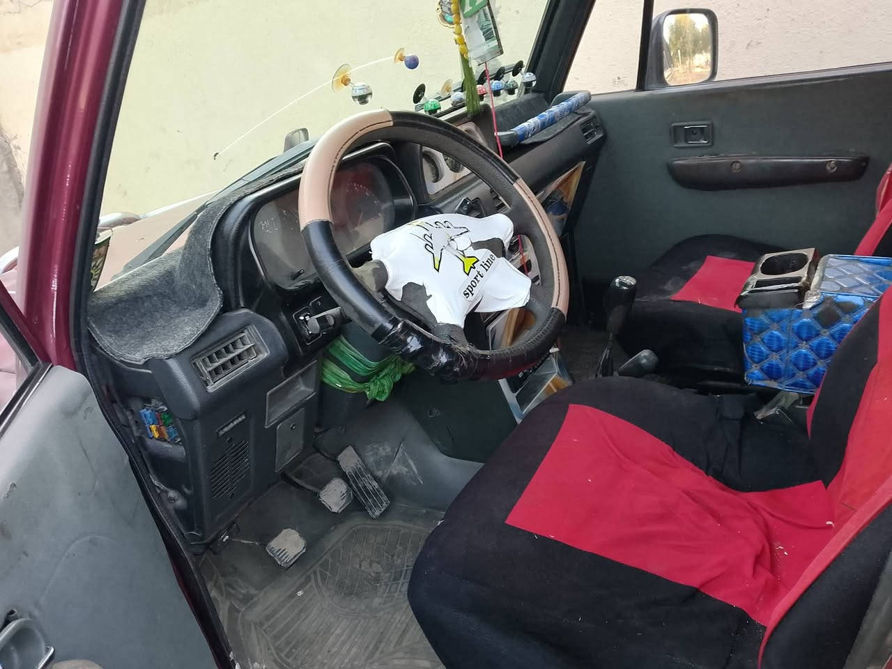 سلام عليكم من رخصت صاحب الكروب اعيدنشربسب العودالكاذبه سياره كالوبرالبيع اومراوس بسياره خصوصي بابل الحمزه الغربي *********** السعر45 وبيه مجال
